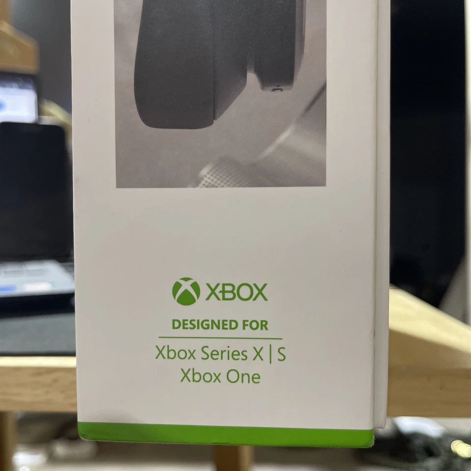 Bang & Olufsen Beoplay Portal Gaming Headset - for Xbox Series X|S, Xbox One - Image 2 of 4