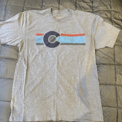 Colorado Alternative Colored Flag T-shirt Size XL