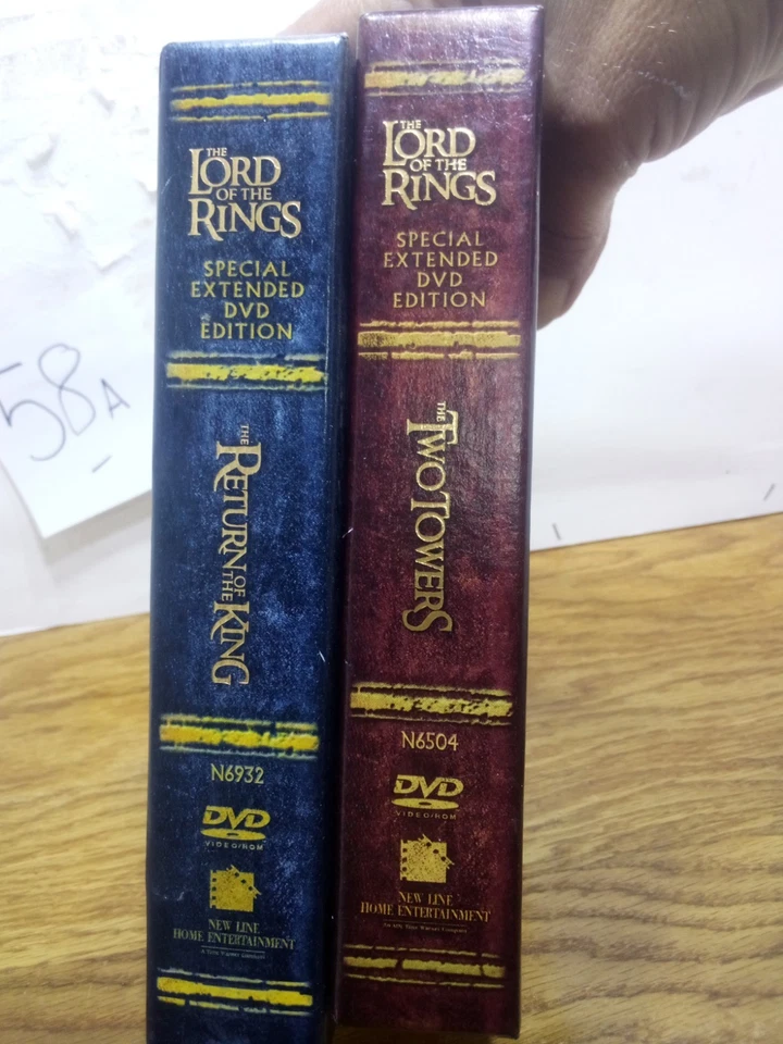 Lord of the Rings Return of the King & The Two Towers Special Extended Ed DVD - Image 2 of 4