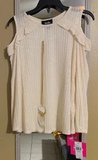 NEW AMY WEAR  GIRLS COLD SHOULDER RUFFLE WITH NECKLACE SZ L