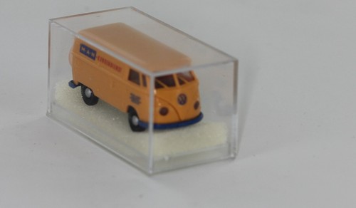 Brekina 3253 Volkswagen Bulli VW T1b Kasten MAN Kundendienst Gelb H0 1:87 in OVP - Foto 2 di 5