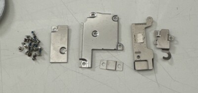 Original Apple iPhone 6S Plus Schrauben Blech Abdeckung Kleinteile Deckel Set