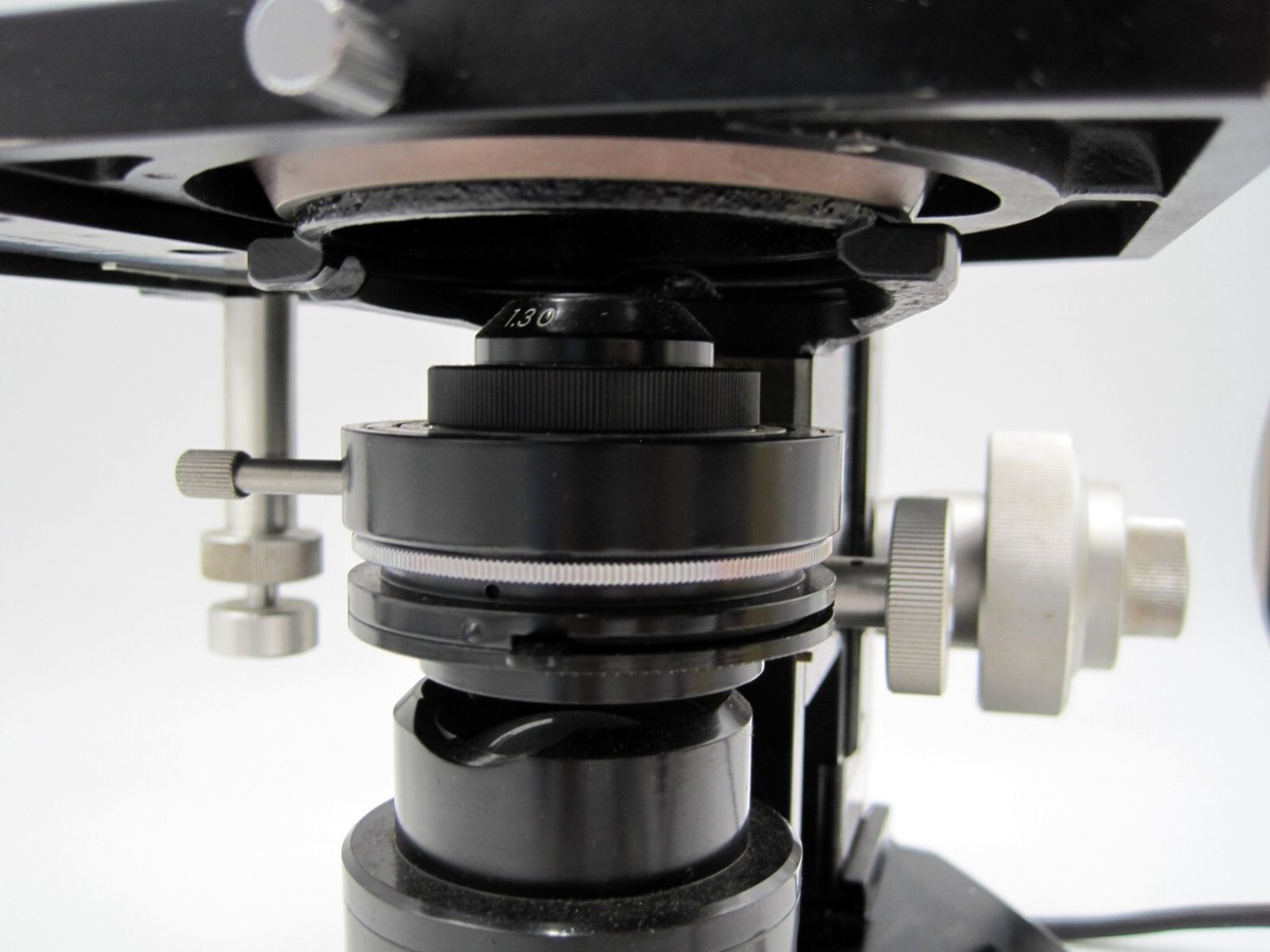 Nikon S Series Microscope W/4x 10x 40X 100X Objectives SKE Nikon S Series Microscope W/4x 10x 40X 100X Objectives SKE