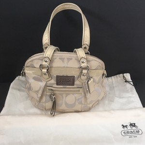 sac coach beige