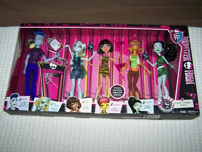 Monster High We Are Monster High Set of 5 NEW NIB