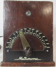 VTG Crystalab Metronoma Wood Cased Electric Metronome for Parts / Repair AS IS