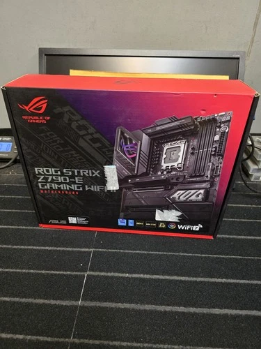 ASUS ROG Strix Z790-E Gaming WiFi LGA 1700 ATX Intel Motherboard