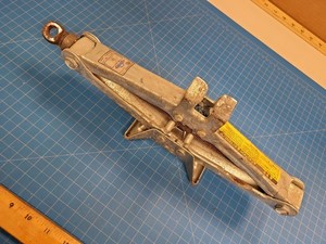 Toyota Scissor Jack Compact Spare Tire Jack Car Emergency Tool OEM 09111-30120