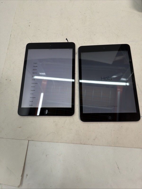 Apple iPad mini 16GB Black Wi-Fi A1432 MD528LL/A Used - Lot Of 2