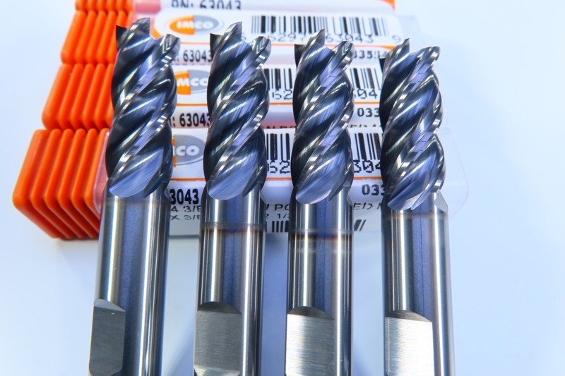 LOT ( 4 PCS )  IMCO 3/8" POW-R-FEED CARBIDE 63043 END MILLS SQUARE CORNER TOOLS