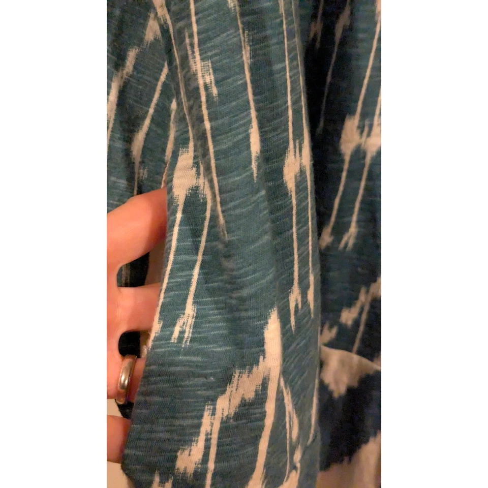 Camiseta sin mangas Floreat bordada verde azulado Ikat Boho Festival talla mediana Foto 3 de 4