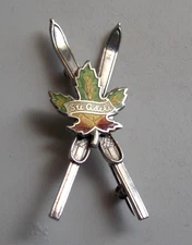 Ste Adele Sterling Silver Enamel Maple Leaf  Ski School/Lodge QC Canada Pin BMCo