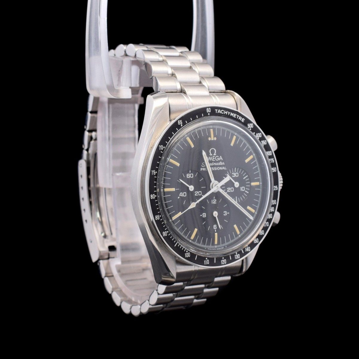 Omega Speedmaster Professional Moonwatch | 42mm Manual-Wind | Ref. 145.022 View 2