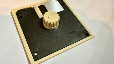 3.5" Floppy Disk Cleaner / Cleaning Frame For Amiga / Atari ST / PC