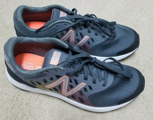 fuelcore running sneaker