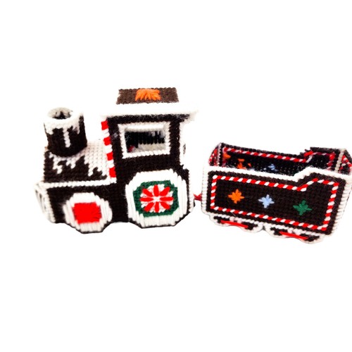 Vintage Christmas 3D Plastic Canvas Needlepoint Train Gingerbread Express 1980s - 第 1/8 張圖片