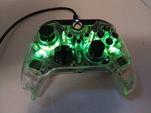 Two Xbox One X/S Wired Controllers PDP Afterglow Green & Red (049-005-1) TESTED - Picture 2 of 12