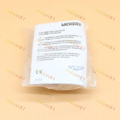 1PCS NEW EHH- -702-D-20   02-326010 Plug  lifier DHL SHIPPING #WD1