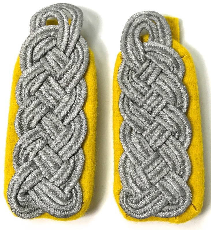 WWII GERMAN HEER SR. OFFICER TUNIC SHOULDER BOARDS-RECON, Aufklärungs