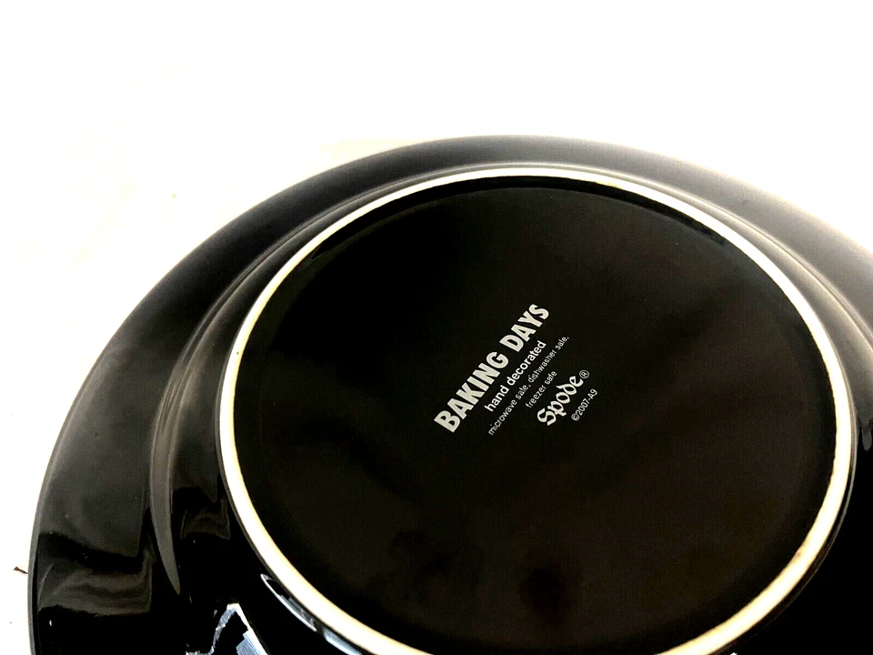 Сменная обеденная тарелка (тарелки) Spode Baking Days черная с белыми точками 10 3/4 дюйма - Изображение 2 из 2