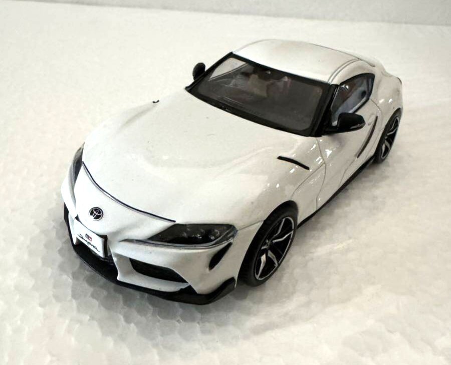 TOYOTA GR Supra White 1/30 Dealer Exclusive Display Diecast Model