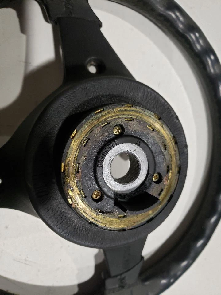 BMW E36 325I 1992 - Volante - OEM 1159694  Foto 4 de 4