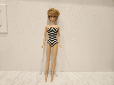 60s Vintage Bubble Cut Barbie Strawberry Blonde Red Blue Eyes Midge S/L Body - Image 1 of 4