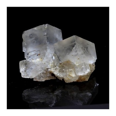 Minerals And Gemstones. Fluorite. 70.1 Ct. Langeac, Haute-Loire, France
