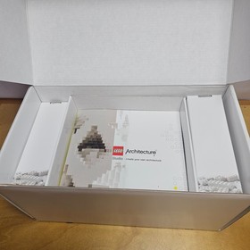 LEGO ARCHITECTURE: Architecture Studio (21050) ~ New in Box