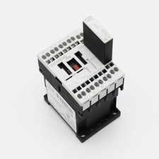 Siemens 3RH1122-2BB40 Hilfsschütz mit 3RT1916-1BB00 Überspannungsbegrenzer