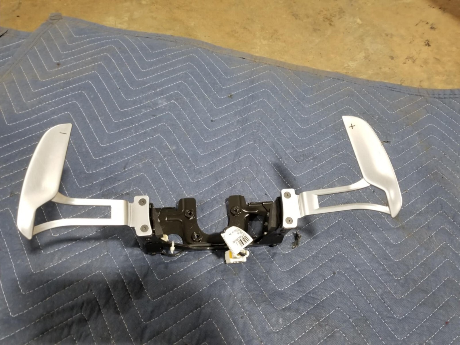 14-17 Maserati Ghibli Steering Wheel Paddle Shift Shifter Arms Assembly OEM #84