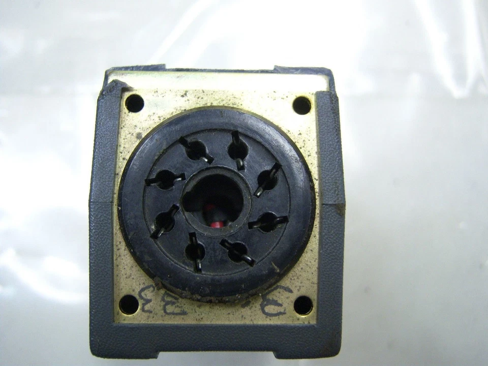 Bateria de memória Allen-Bradley 1772-BG - Imagem 2 de 2