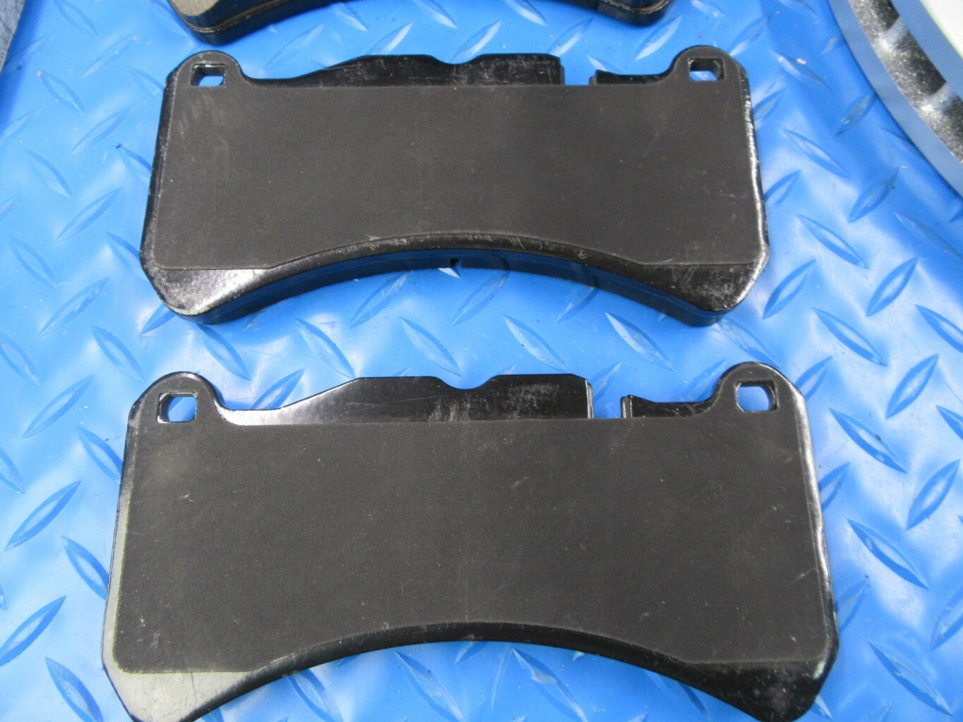 Maserati Quattroporte front rear brake pads rotors + filers #8506 14-16