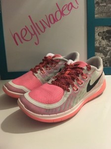 NIKE FREE 5.0 (GS) SHOES WHITE BLACK PINK POW LAVA GLOW Sz 4 Youth | eBay