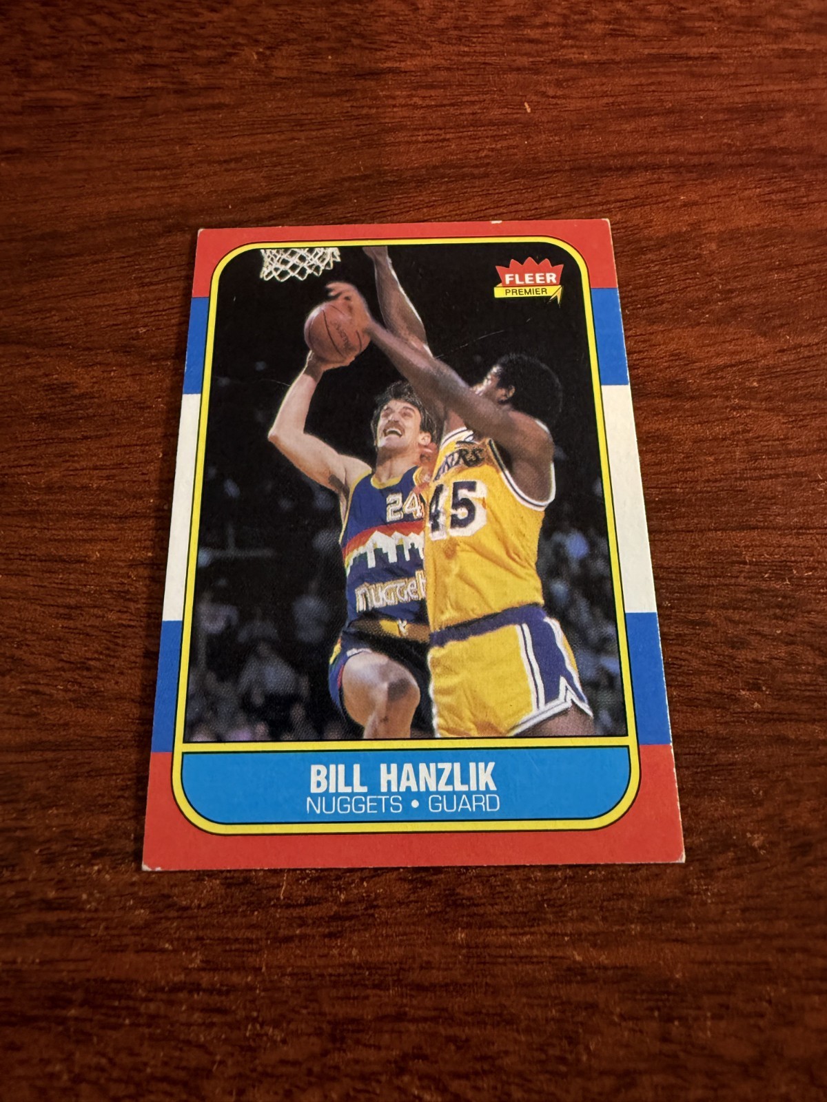 1986-87 Fleer #43 Bill Hanzlik. VG/EX