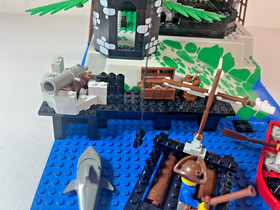 LEGO Pirates Rock Island Refuge (6273) 99% Complete with Manual Great Condition