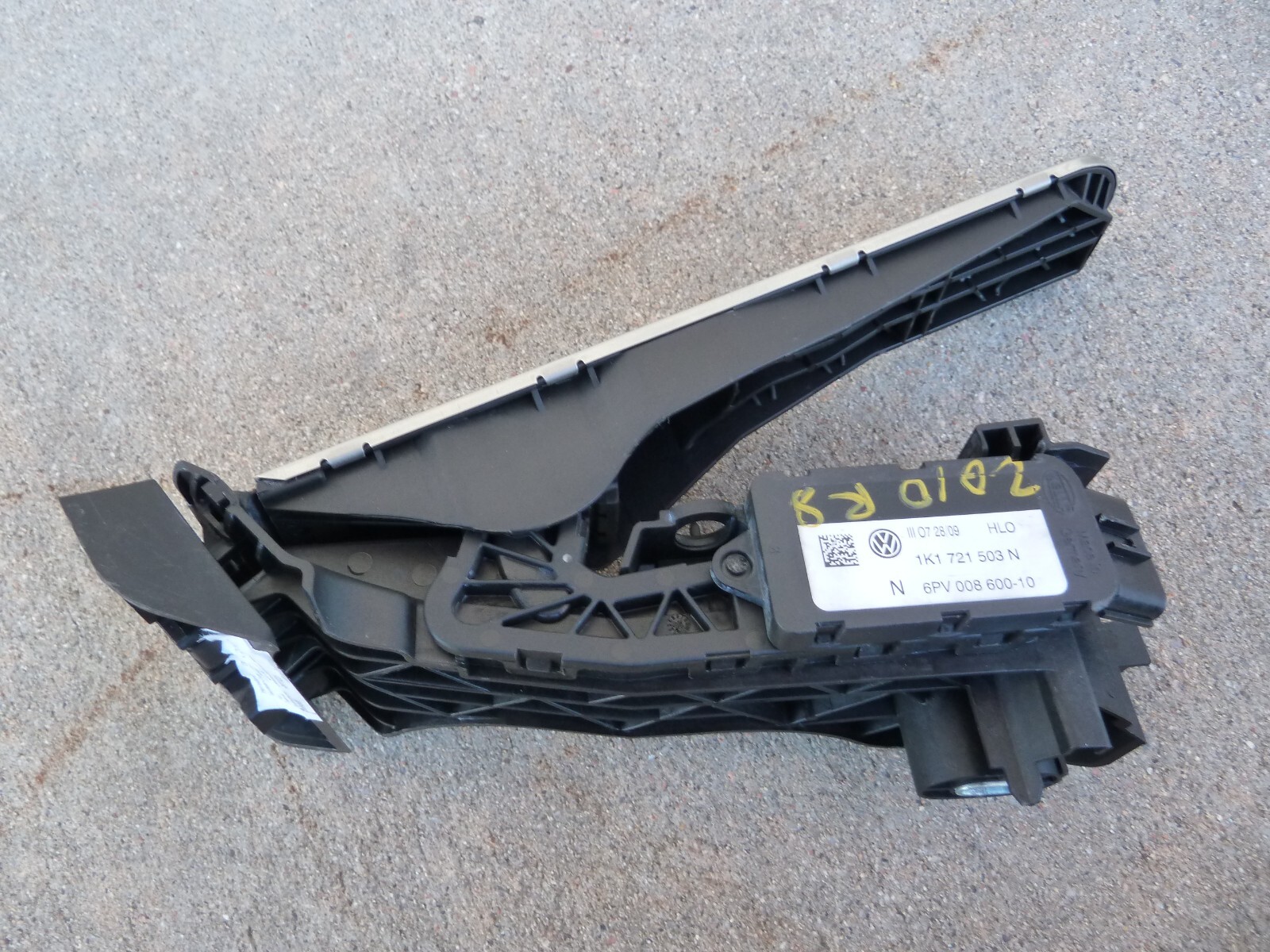 2008-2015 Audi R8 V10 6 Speed Coupe Spider Throttle Accelerator Gas Pedal LHD