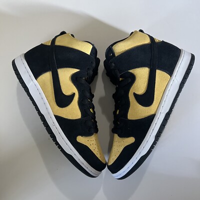 Size 7.5 - Nike SB Dunk High Black/Varsity Maize