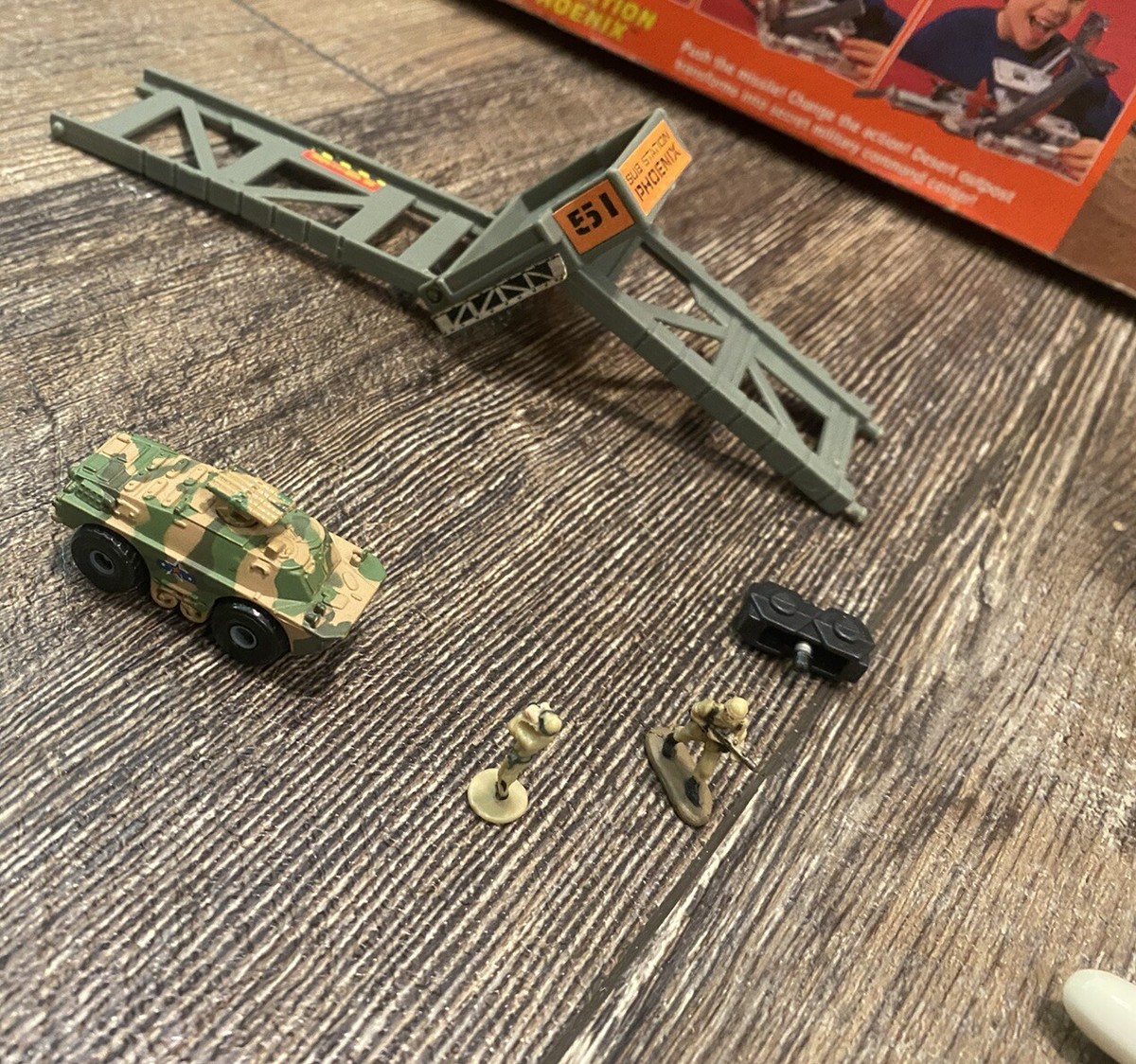 Micro Machines Double Takes Substation Phoenix 1996 Playset Parts