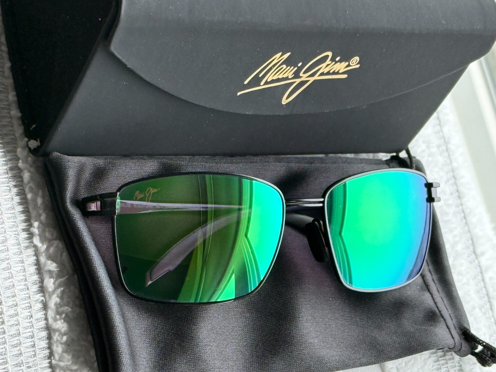 Maui Jim Cove Park 531 24M Dark Gunmetal Frame Maui Green