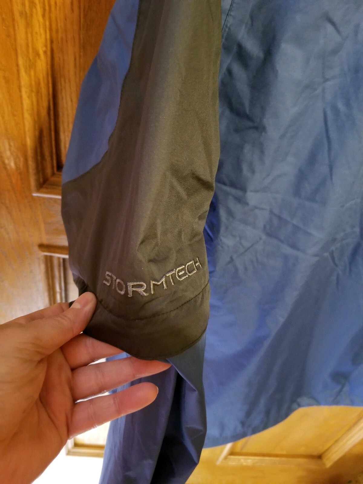 Stormtech Zip Front Rain Jacket Small Petite  Blu… - image 3