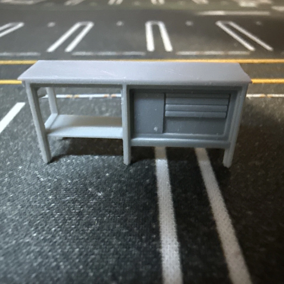 Banco de trabajo Diorama 1/64 garaje reparación taller utilería - Hecho y enviado en EE. UU. Foto 3 de 3