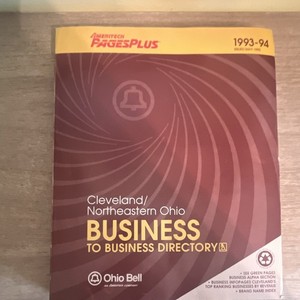Ameritech PagesPlus Cleveland, Ohio Business-to-Business Directory 1993-1994