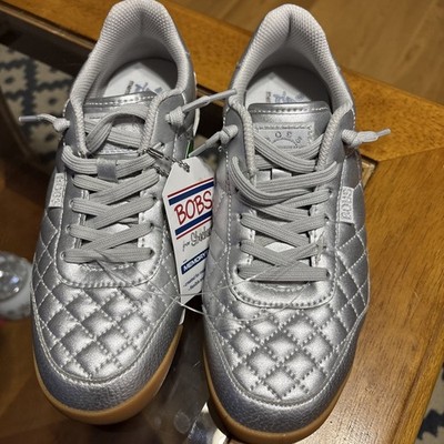 Bobs Billie-Wild Comfort by Skechers memory foam size 6- New.