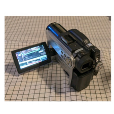 Hitachi DZ-GX3100A DVD Cam Camcorder 10x/240x Zoom 2.5" LCD with Charger