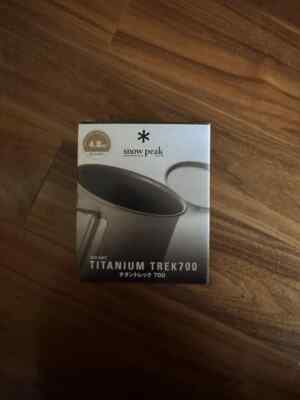 Snow Peak Titanium Trek 700 Mug Color: Grey