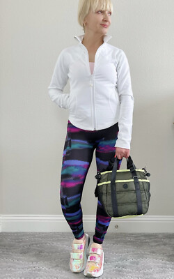 patch logo crossbody bag lululemon NWT Lululemon Patch Logo Crossbody Bag 2.5L Altered Nature Multi ALNM NWT