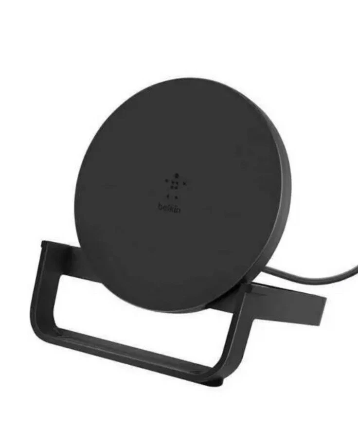 Belkin 10W Wireless Charging Pad - Image 3 of 4