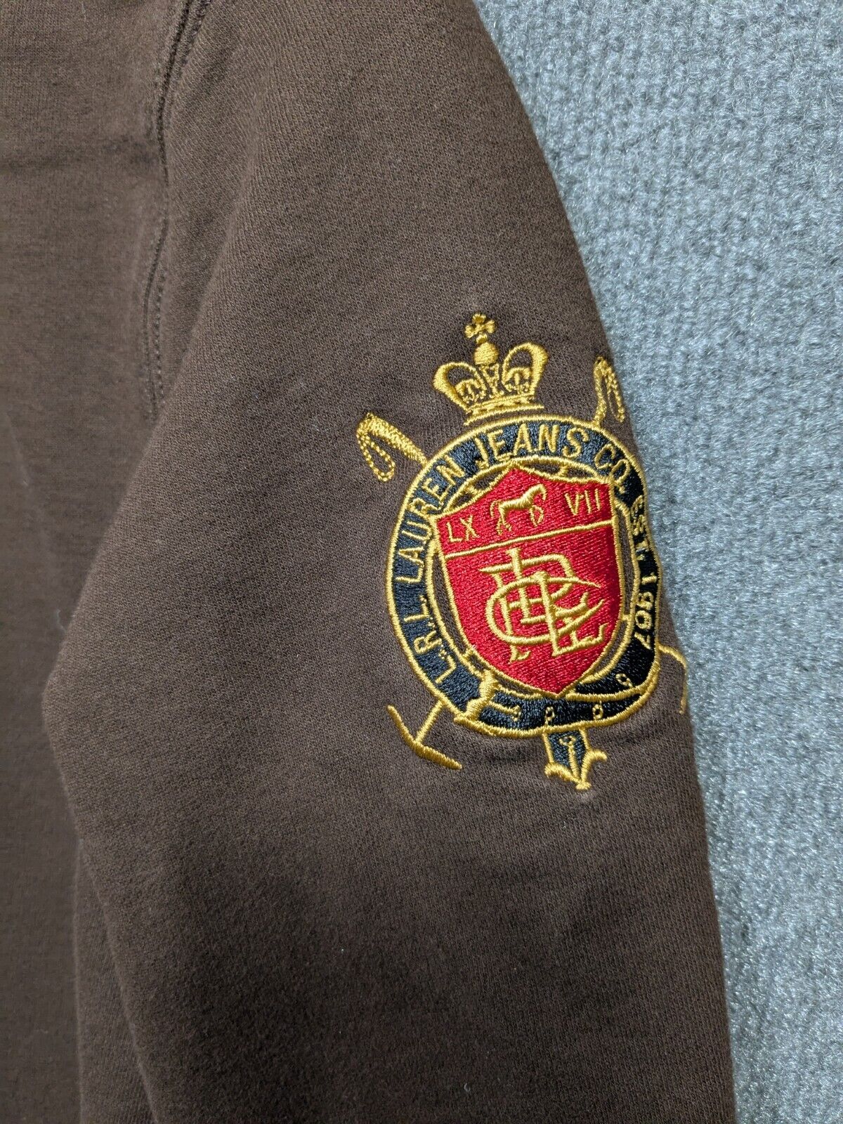 Picture 2 of 11
