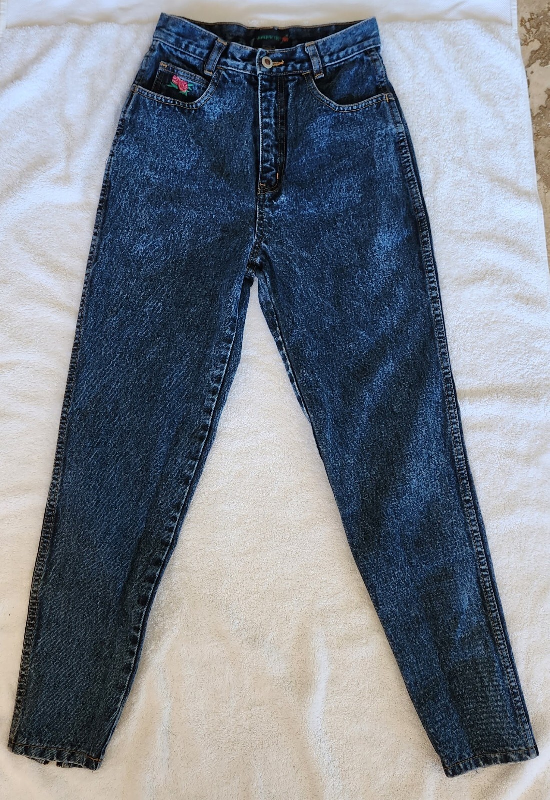 JORDACHE JEANS waist 2324 inches 80s does 50s, cigar… Gem